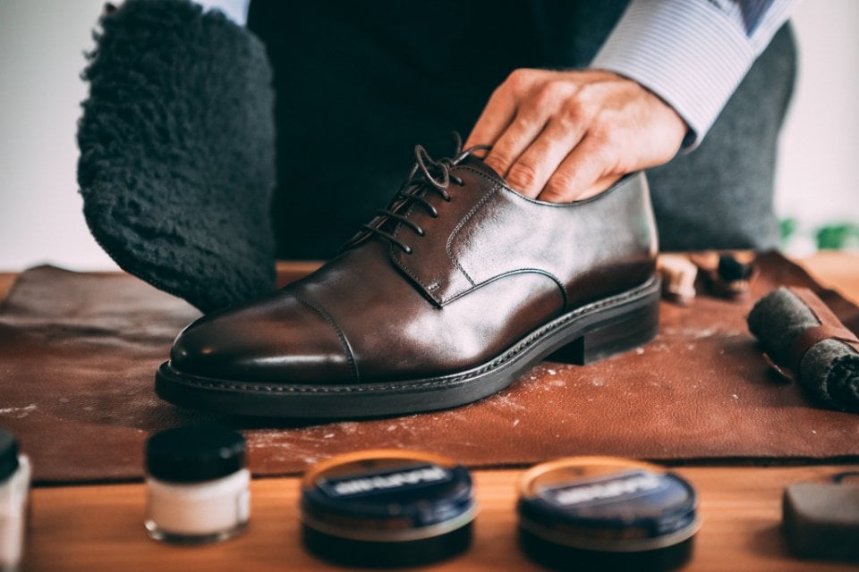 Conseils pour entretien des chaussures en cuir - VALMOUR